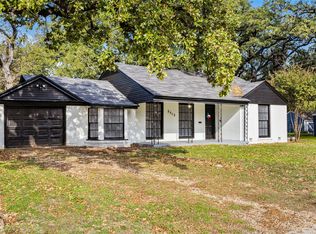 2513 Carnation Ave, Fort Worth, TX 76111