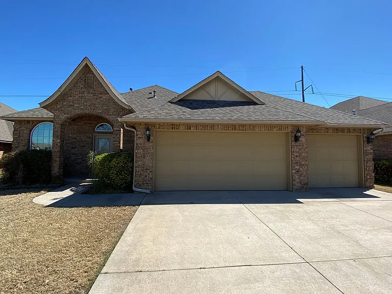 3017 Line Dr — Photo 37