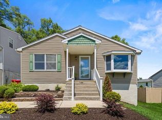 4 Juniper Ave, Somerdale, NJ 08083