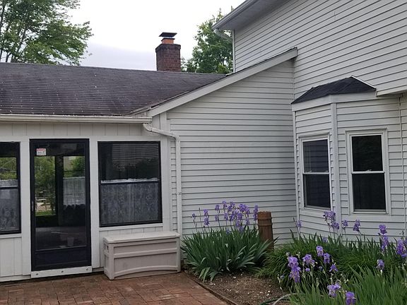 4th image of 13556 Falmouth Ave NW