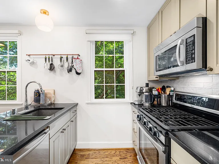 2720 Ordway St NW #3 — Photo 11