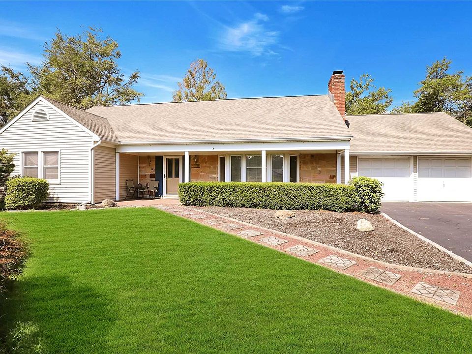 1st image of 4 Arrington Ct