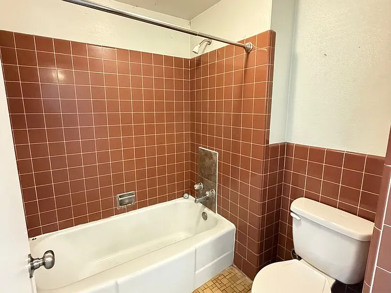 6379 Arnold Dr NE — Photo 25