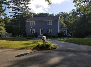 42 Pine Dr, Acushnet, MA 02743