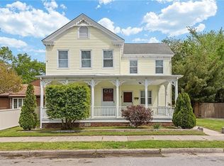 254 Chapel St APT 1, Hampton, VA 23669