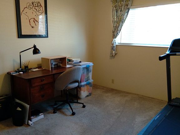 5th image of 450 Sky Oaks Dr