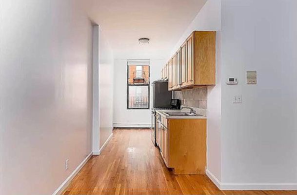 1st image of 4 Bleecker St #314