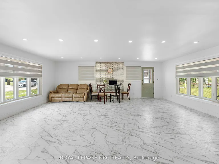 35 Eugene St — Photo 12