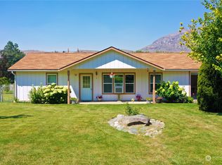 3 Orchard Loop N, Tonasket, WA 98855