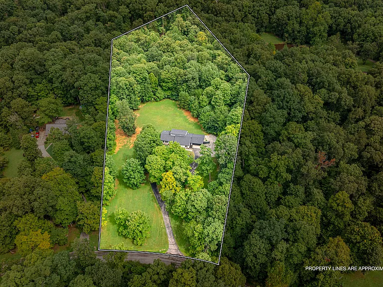 4602 Lake Forest Dr — Photo 27