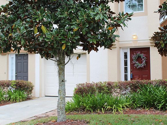 3rd image of 7071 Saint Ives Ct
