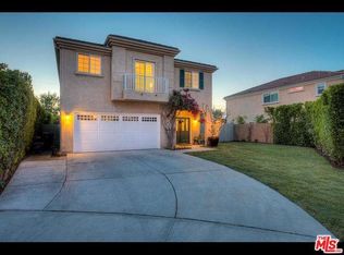 7677 Coldwater Canyon Ct, North Hollywood, CA 91605