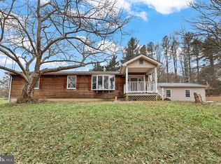37771 Chappelle Hill Rd, Purcellville, VA 20132