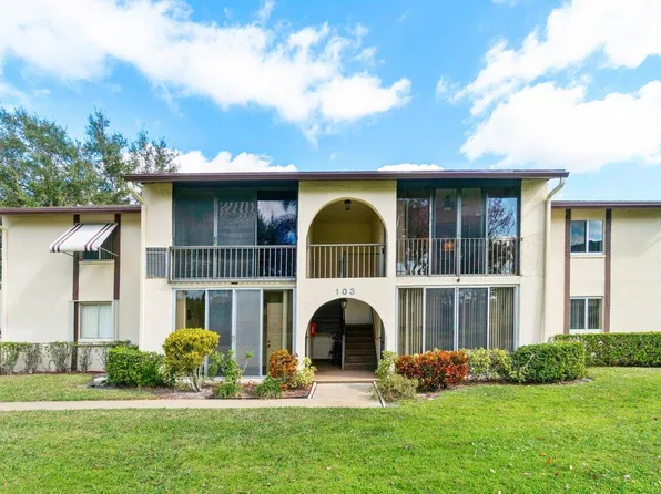 103 Lake Pine Circle #B2, Greenacres, FL 33463