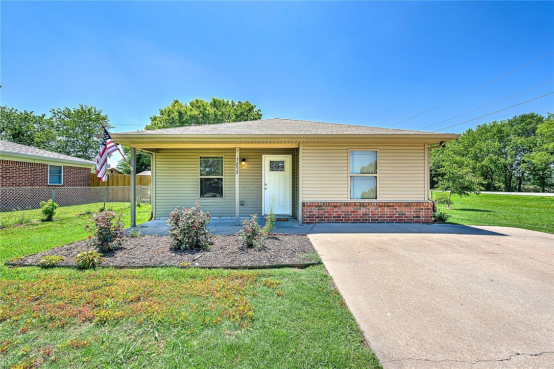 1275 Eubanks St, Decatur, AR 72722 Zillow