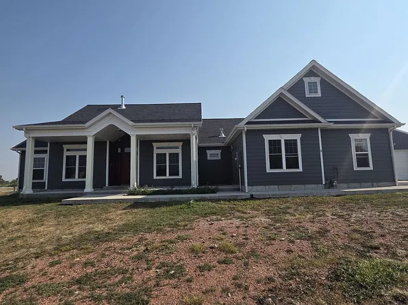 2 Bond Ln, Sheridan, WY 82801