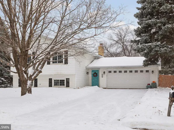 13720 James Ave S, Burnsville, MN 55337
