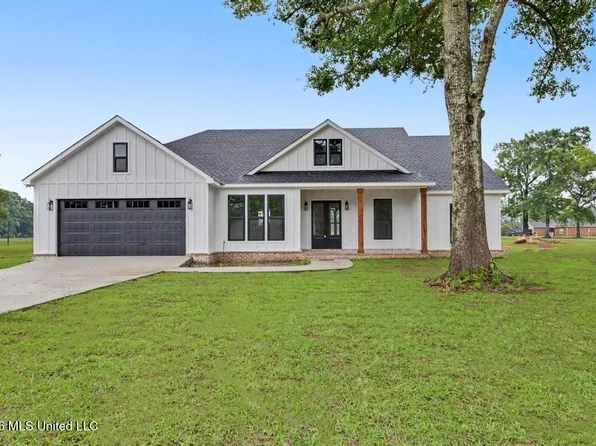 13178 Highway 613, Lucedale, MS 39452