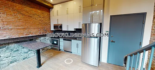 1028 Commonwealth Ave #101 Photo 1