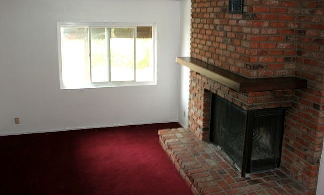 1st image of 10925 McVine Ave