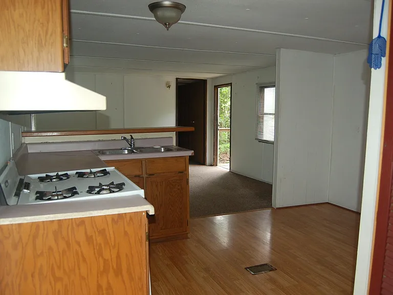 231 Tom Trl — Photo 2