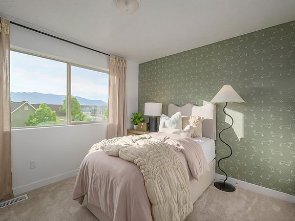 5th image of 1515 S 920 W #152