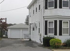 Building Photo 3
