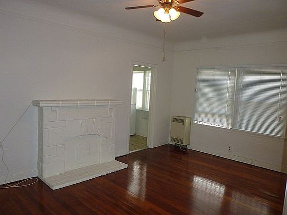 4th image of 630 S Cochran Ave APT 05