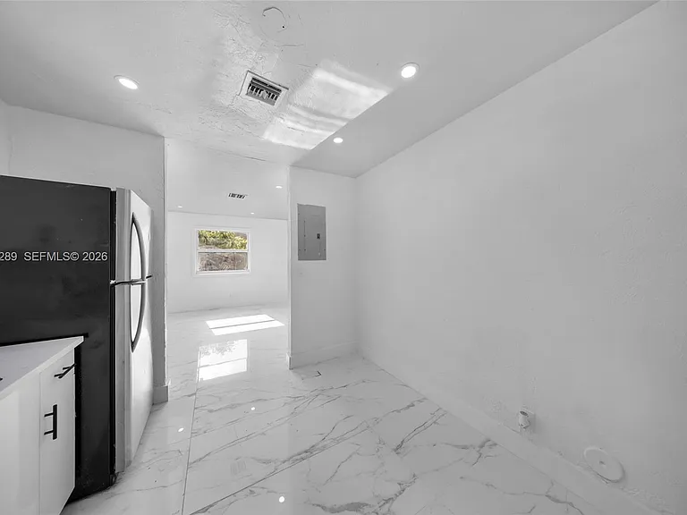 2468 NW 21st St #2 — Photo 7