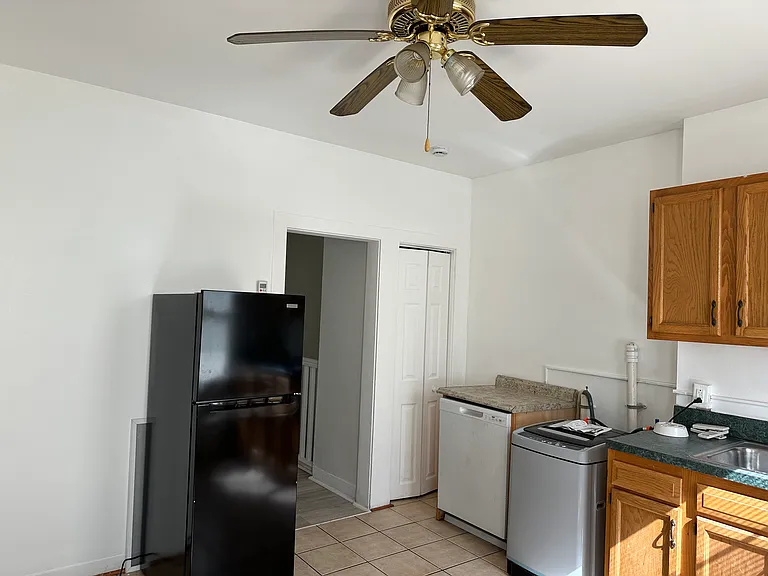 1003 S Charles St #2 — Photo 7