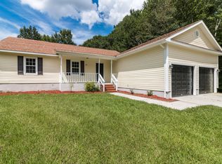 104 Quartz Dr, Jacksonville, NC 28540