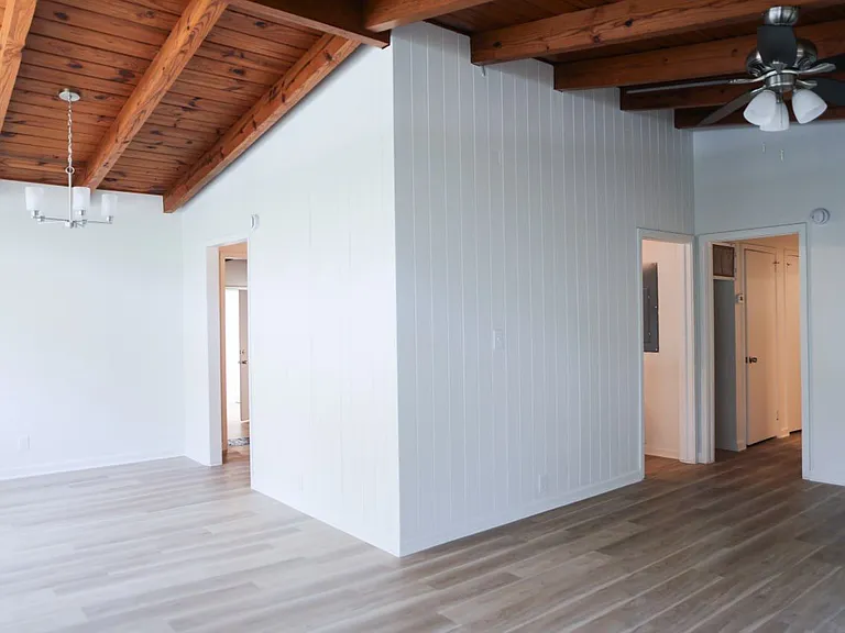 3023 Colonial Dr — Photo 13