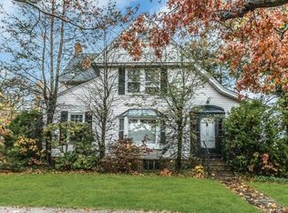 113 Murray Ave, Port Washington, NY 11050