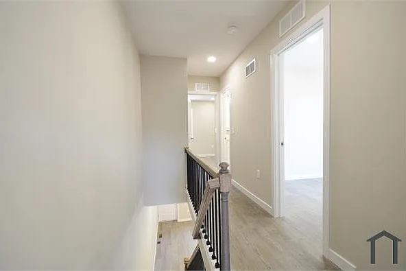 518 Greenwich St — Photo 7
