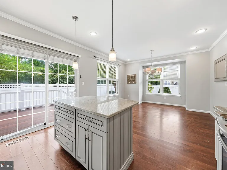 3518 Trevi Ct — Photo 11