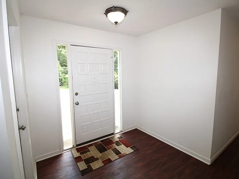 3361 Brookhill Cir — Photo 2
