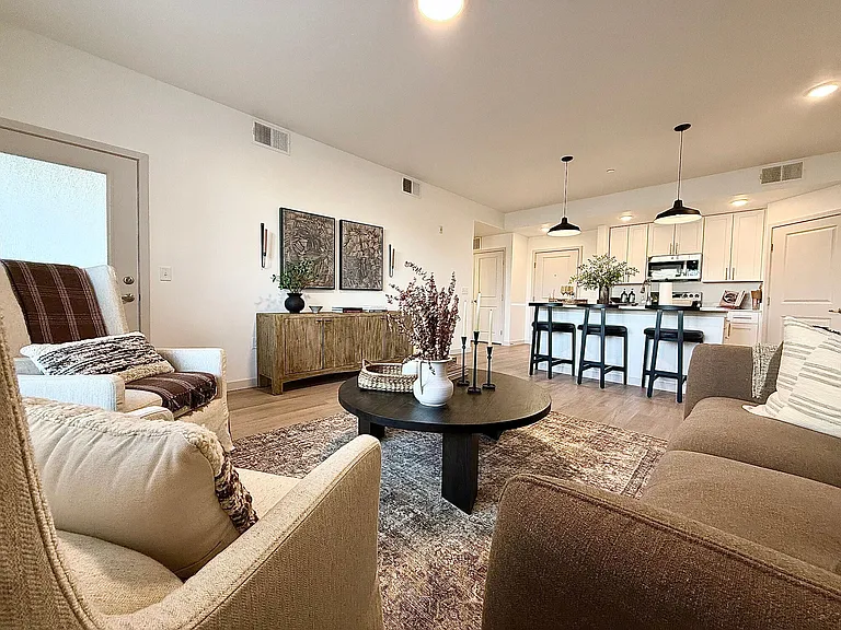 The Station Apartments at Gateway — Photo 62