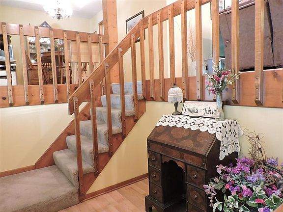 2nd image of 2708 S Coachman Dr