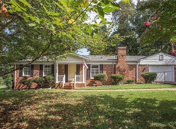 4th image of 2442 Ocala Dr