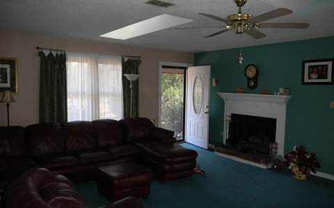 4th image of 404 Moye Dr
