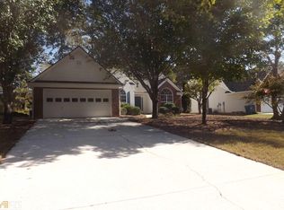 1067 Cedar Oak Ct, Lawrenceville, GA 30043