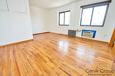 Rented by Genik Group Corp