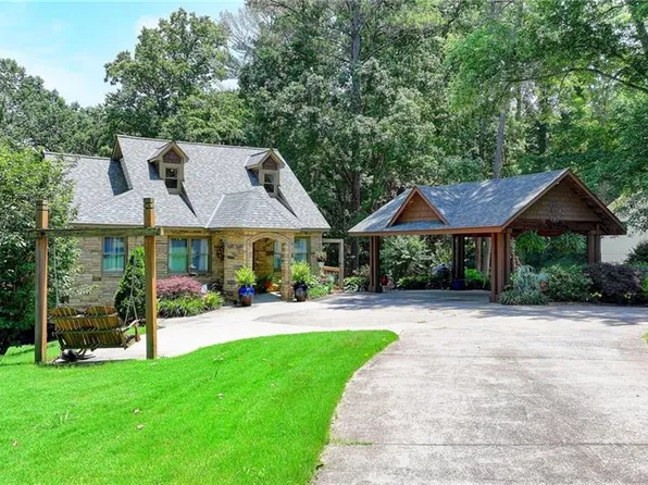 16225 Hopewell Rd, Milton, GA 30004