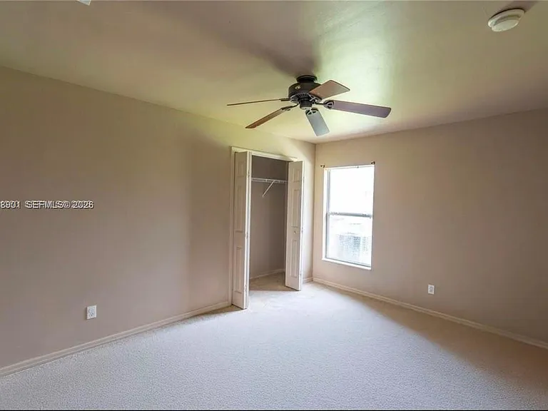 4129 NE 19th Pl — Photo 11