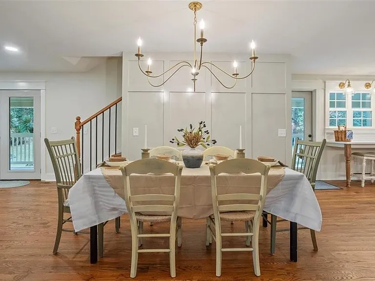 12485 Reinhardt College Pkwy — Photo 12