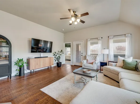 3103 Pinecrest Dr, Melissa, TX 75454