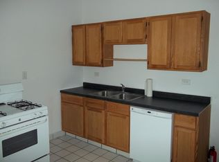 2132 W Melrose St #2, Chicago, IL 60618