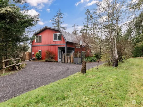 581 Ellwood Drive, Coupeville, WA 98239