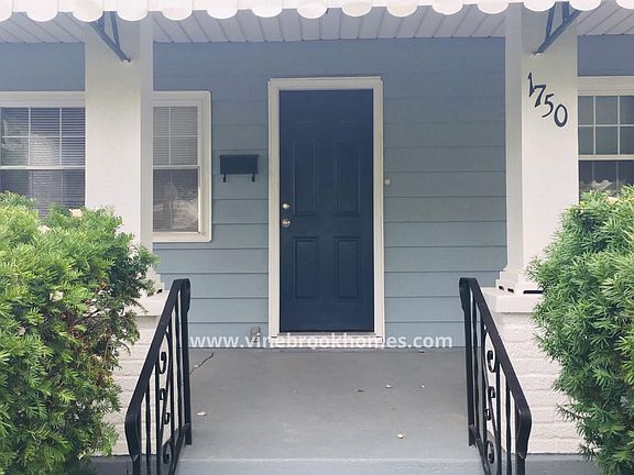 2nd image of 1750 Rosemont Blvd