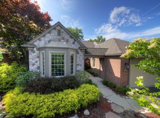 1924 Boulder Dr, Ann Arbor, MI 48104